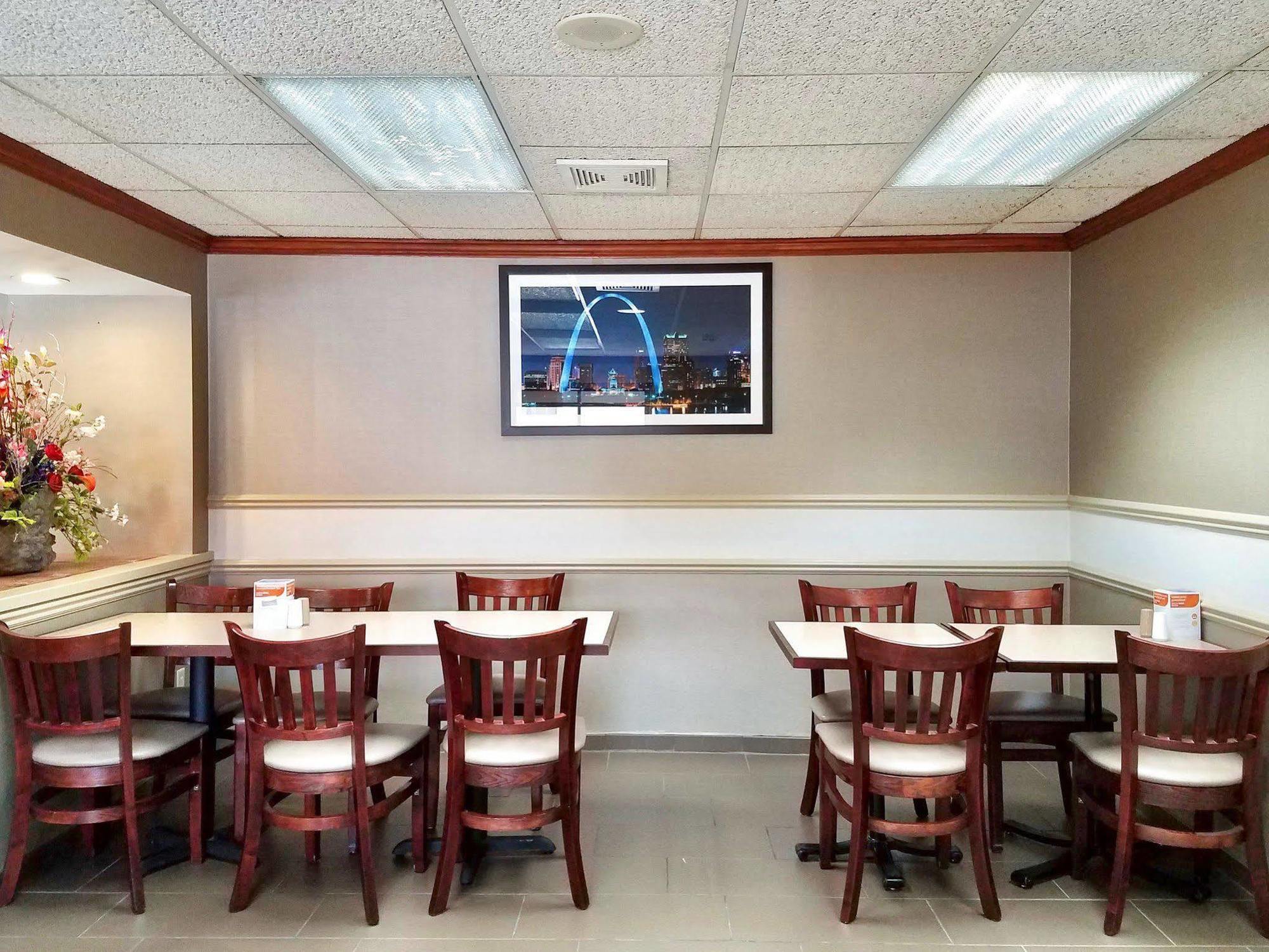 Comfort Inn Festus-St Louis South Exteriör bild